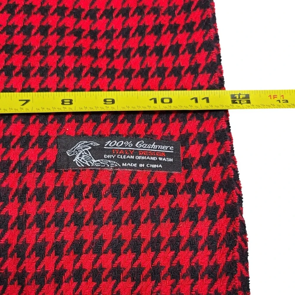 100% Cashmere Red Black Houndstooth Scarf Italian Design Classic Luxury Menswear